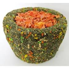 PETERS LUCERNE BOWL WITH DRIED CARROT 130G