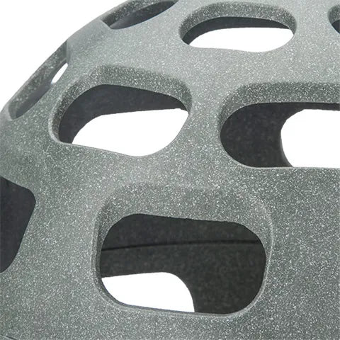 BAINBRIDGE CHICKEN PLAYGROUND TREAT BALL