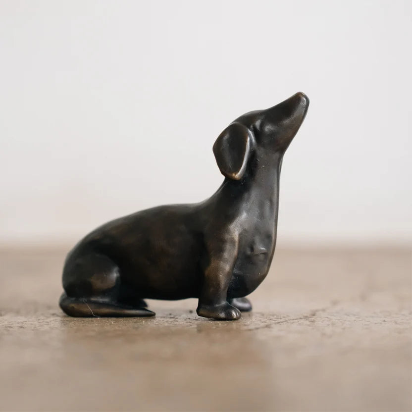 RBM NEPTUNE DOG MEMORIAL ON POST - WITH POST