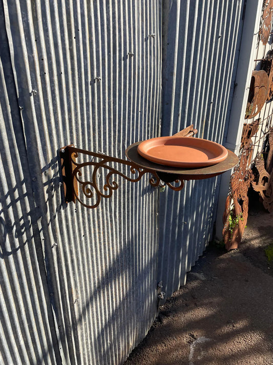BIRD FEEDER - BATH METAL SCROLL DESIGN