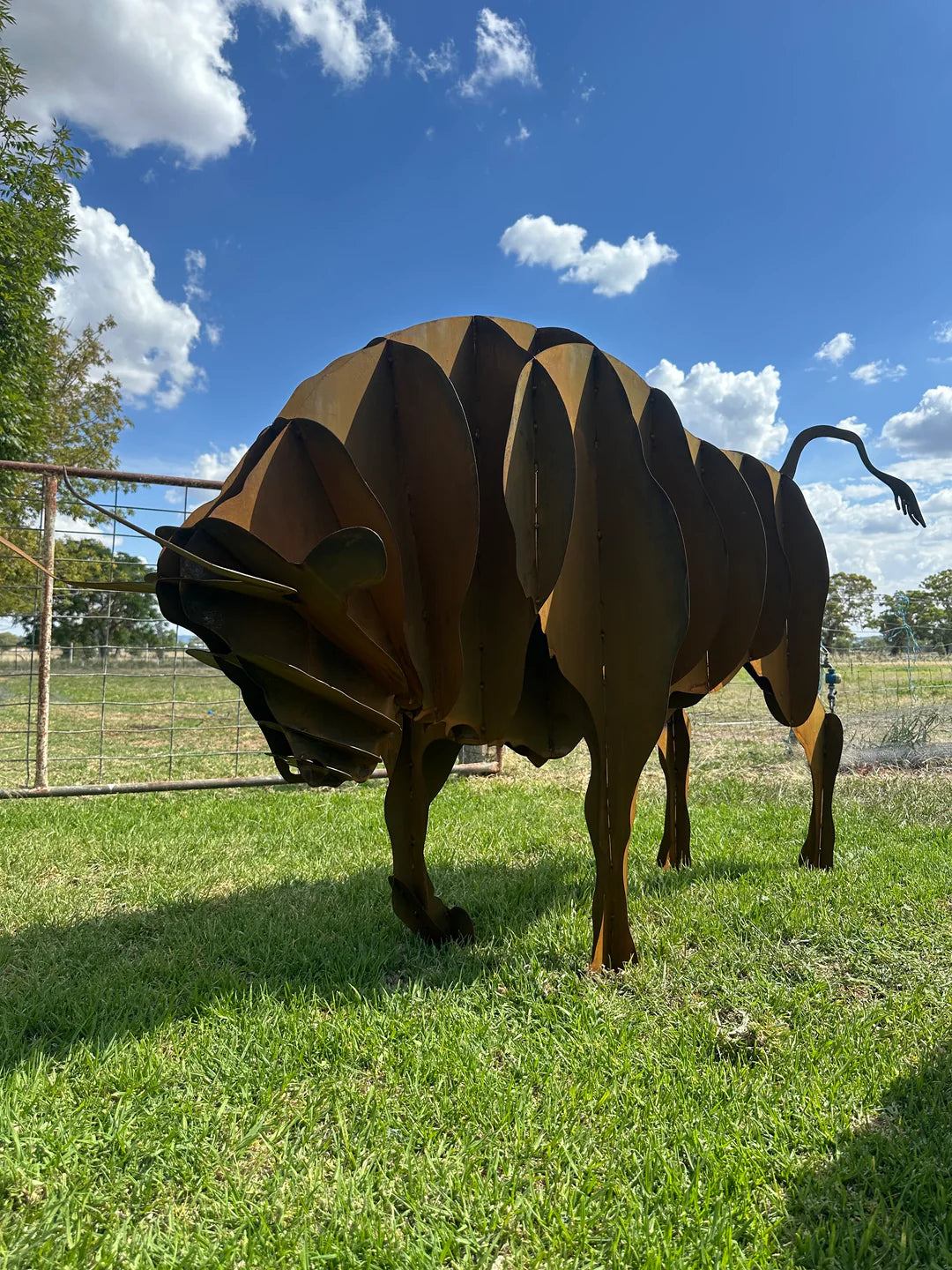 BULL METAL SCULPTURE - SMALL