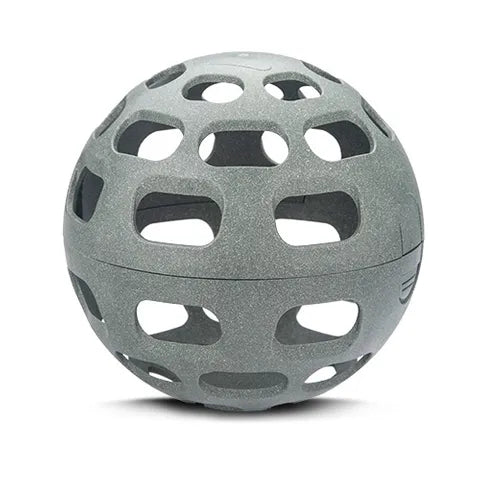 BAINBRIDGE CHICKEN PLAYGROUND TREAT BALL