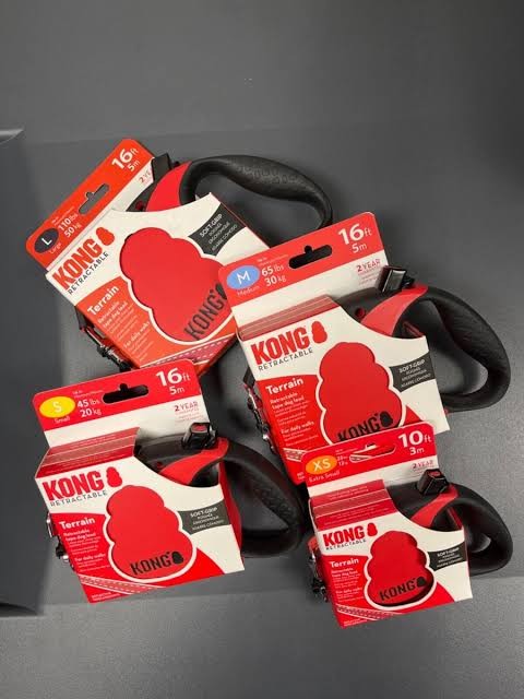 Kong Terrain Retractable Dog Leash
