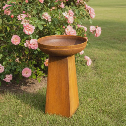 CONTEMPORARY FREE STANDING BIRD BATH